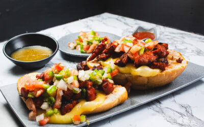 Molletes con Chorizo